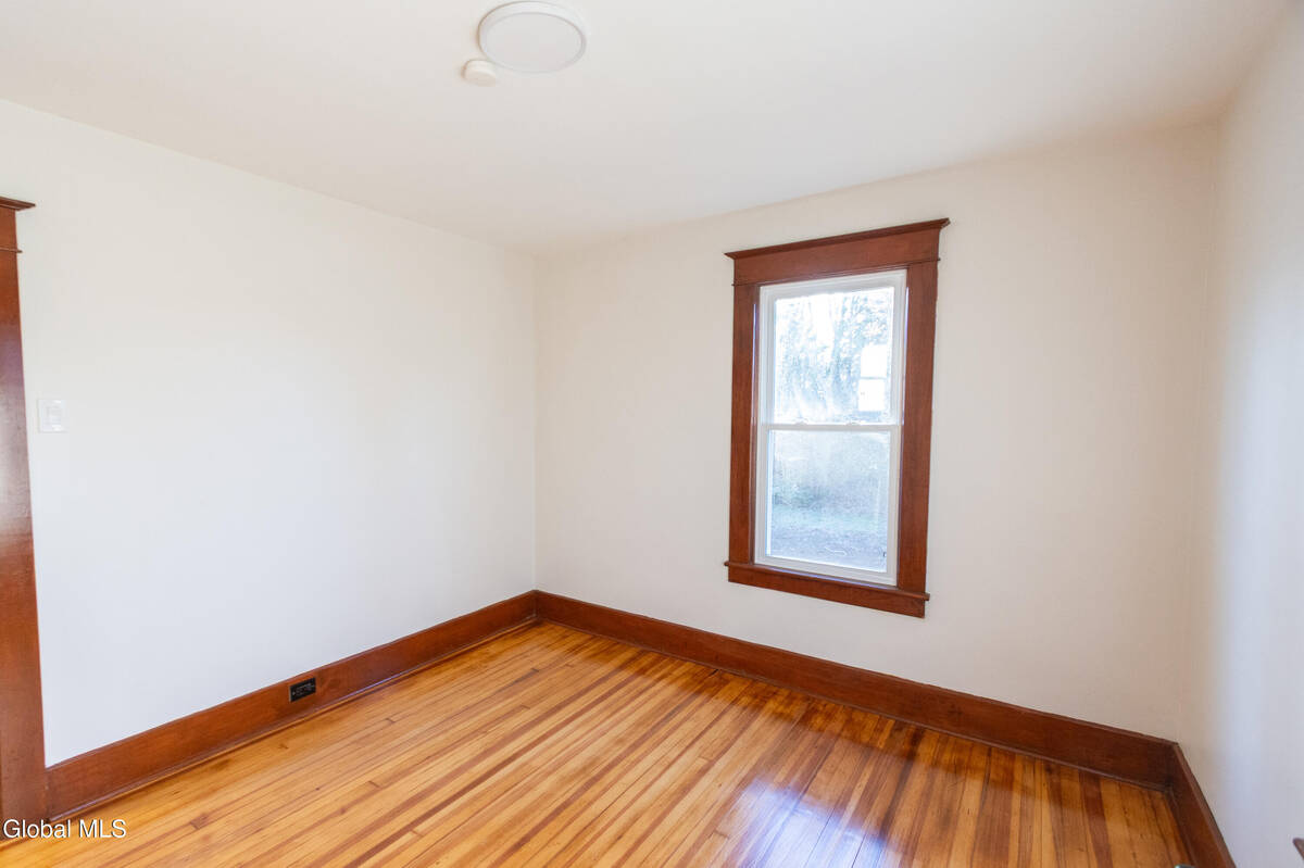 #14 photo, 1941 Helderberg Avenue, Rotterdam , NY 12306