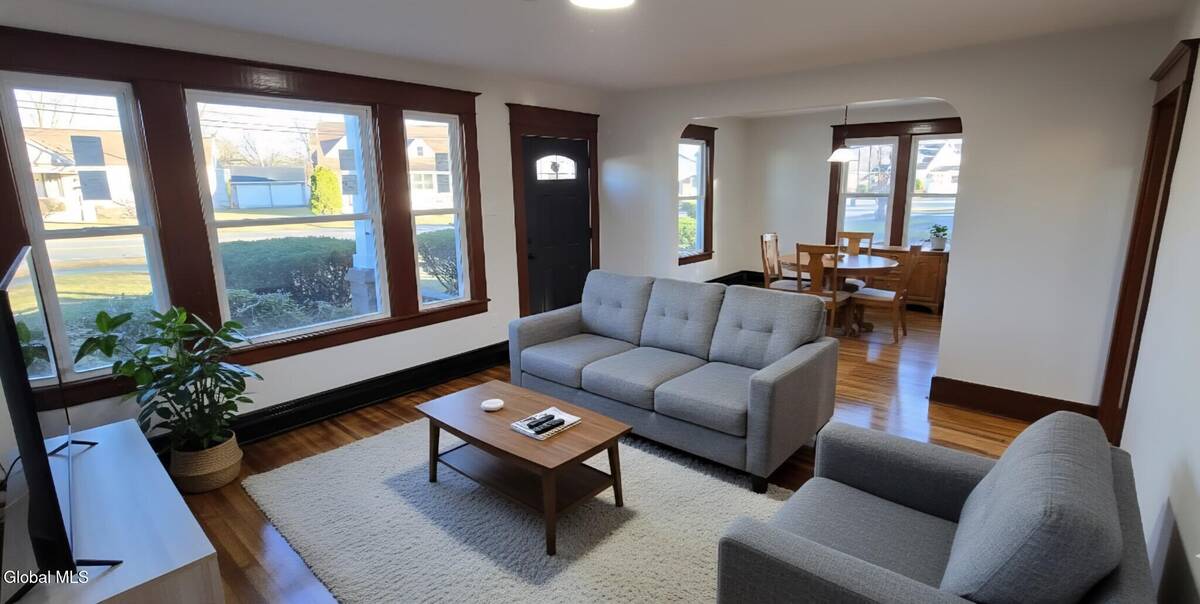 #2 photo, 1941 Helderberg Avenue, Rotterdam , NY 12306