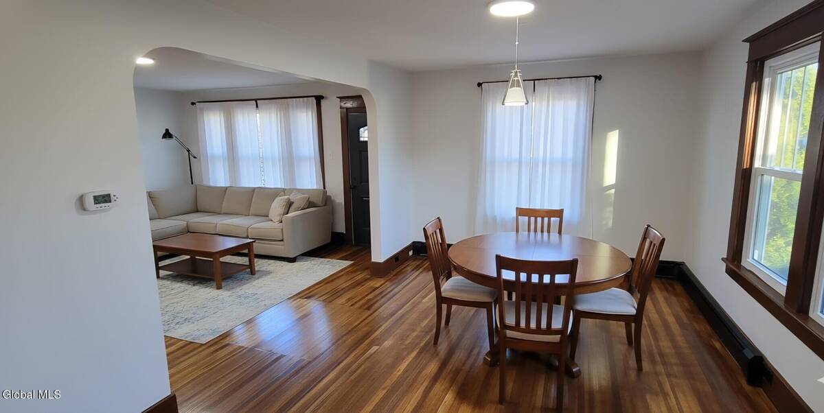 #3 photo, 1941 Helderberg Avenue, Rotterdam , NY 12306