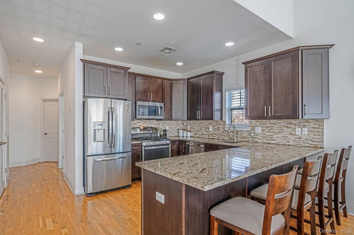 #19 photo, 73 Millie Court, Patchogue , NY 11772