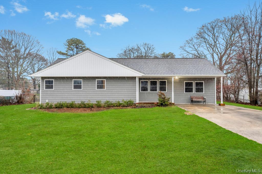 #1 photo, 16 Columbus Avenue, מחוז סאפוק Brentwood , NY 11717