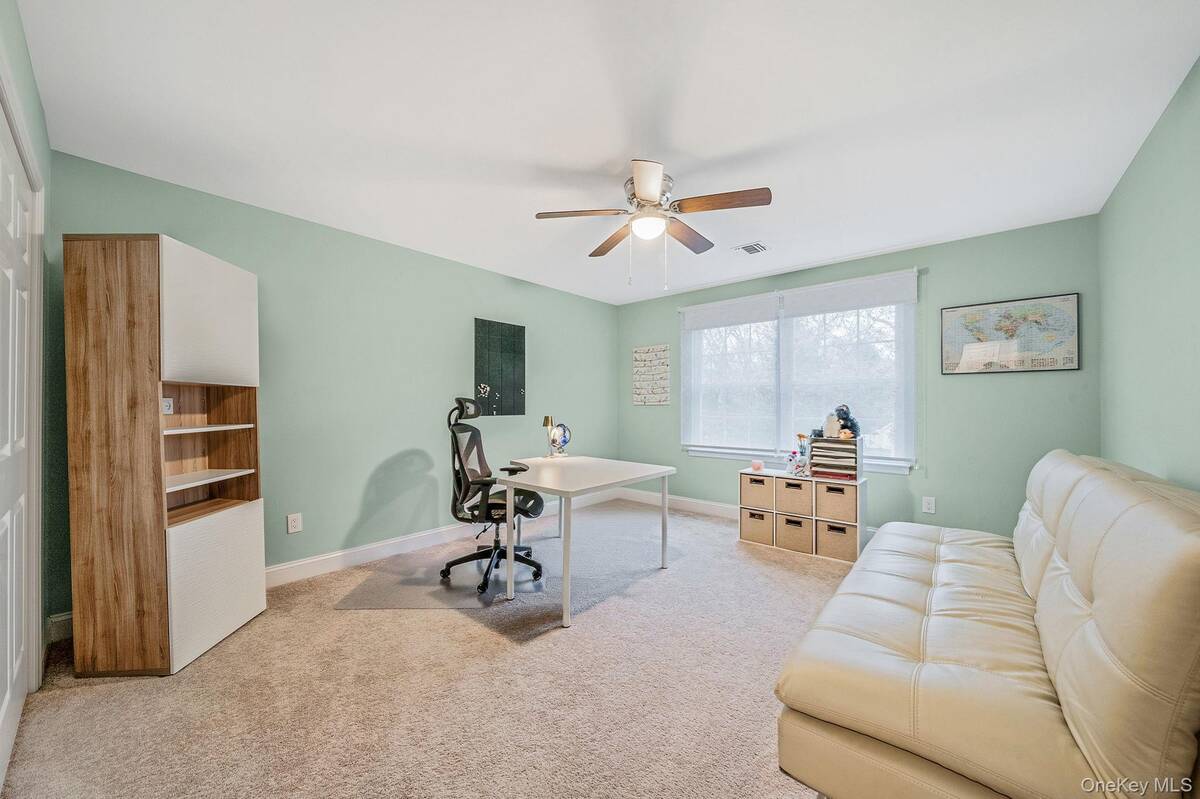 #24 photo, 152 Wood, Centereach , NY 11720