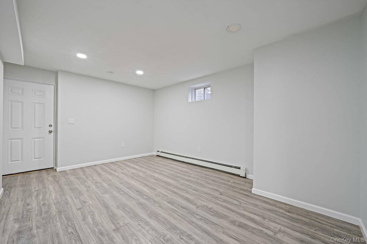 #34 photo, 152 Wood, Centereach , NY 11720