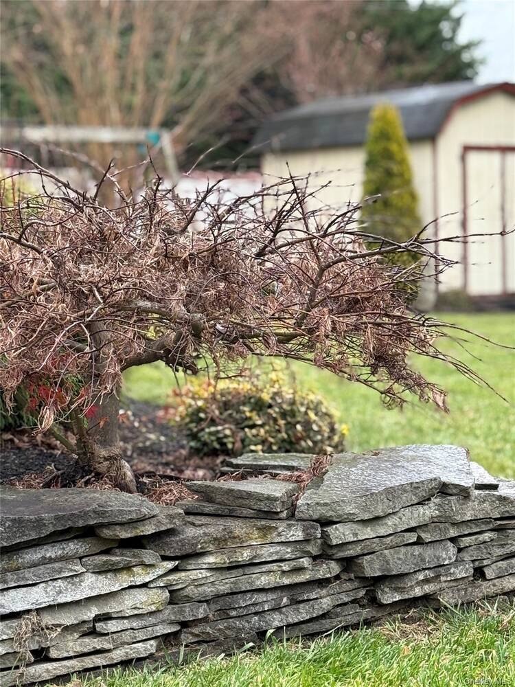 #13 photo, 15 Penn Drive, Smithtown , NY 11787