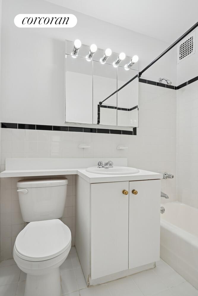 #4 photo, 401 W 56TH Street, 曼哈顿 中城西区 Hell's Kitchen , NY 10019