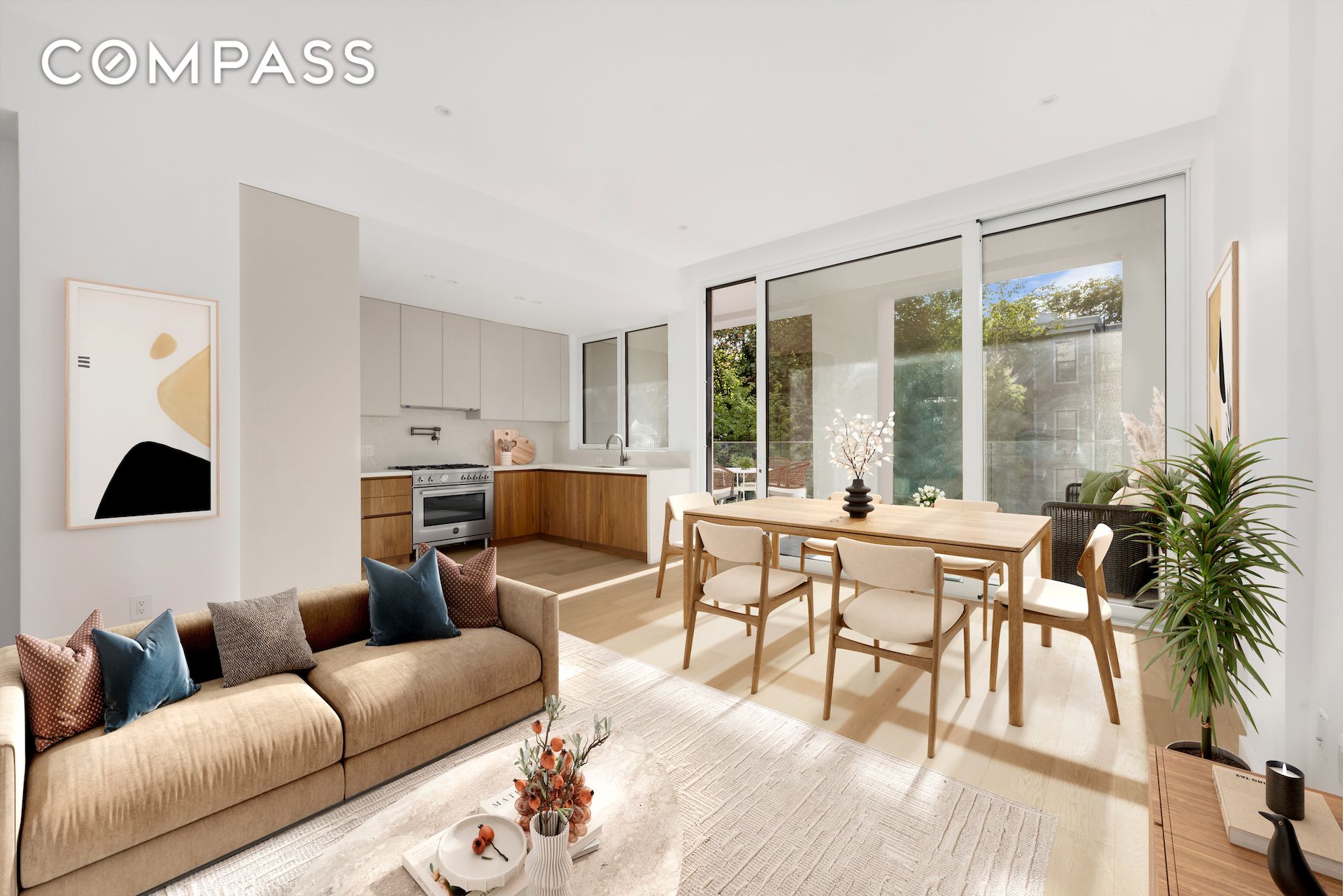 #5 photo, 1005 Lorimer Street, Greenpoint , NY 11222