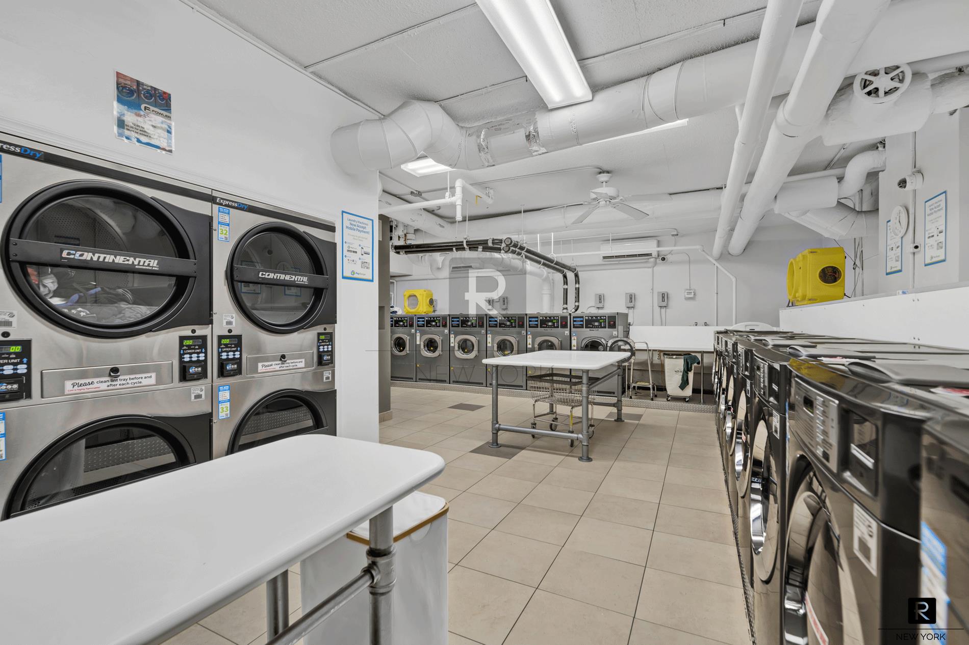 #14 photo, 400 Central Park W, Upper West Side , NY 10025