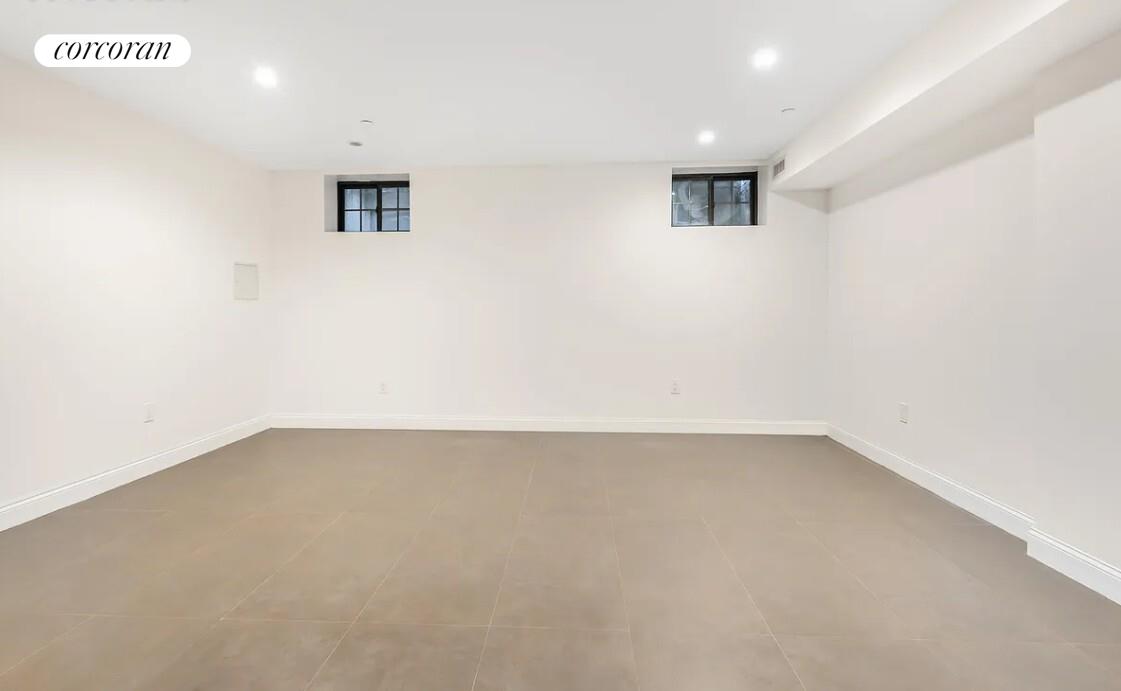 #11 photo, 50 FORT GREENE Place, Fort Greene , NY 11217