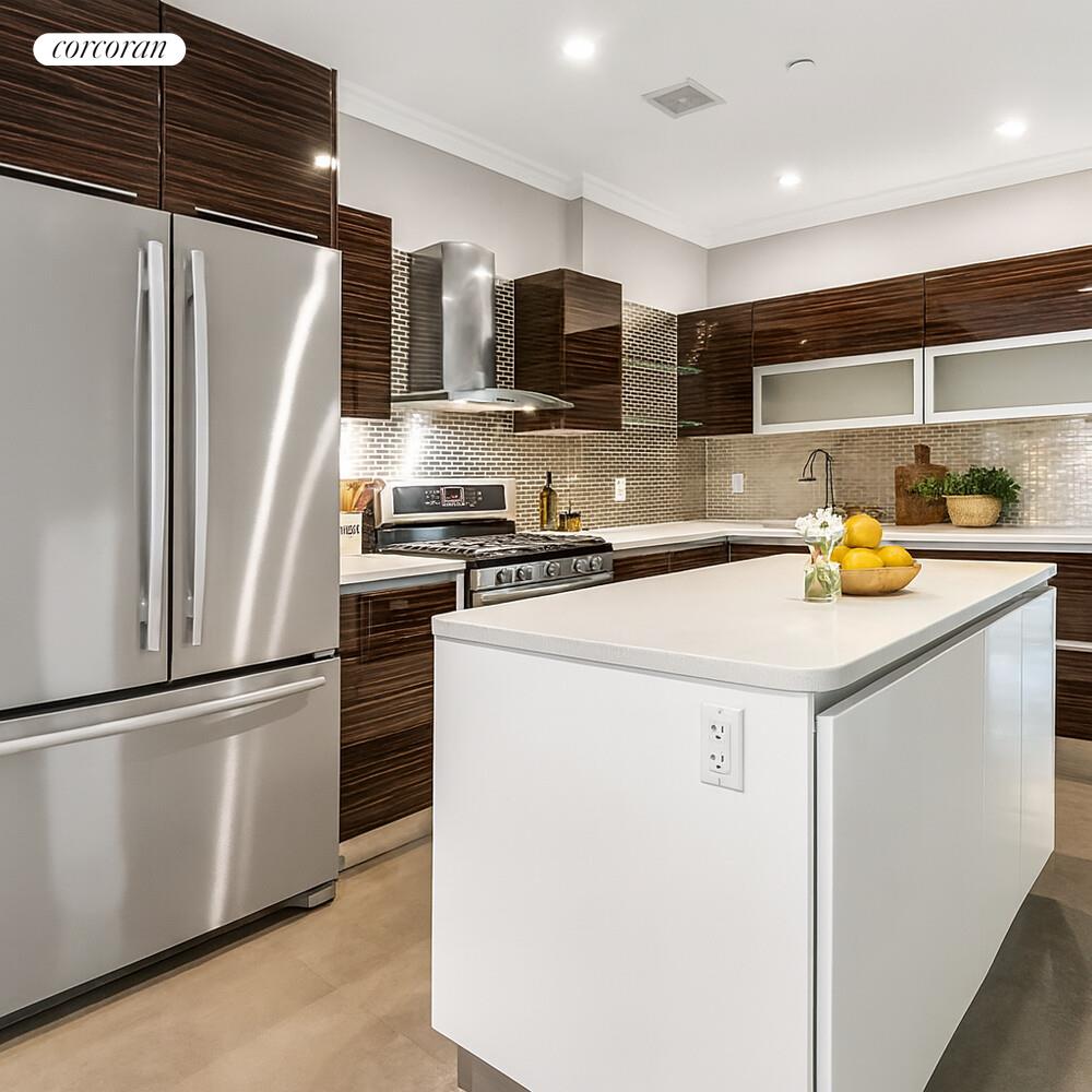 #4 photo, 50 FORT GREENE Place, Fort Greene , NY 11217