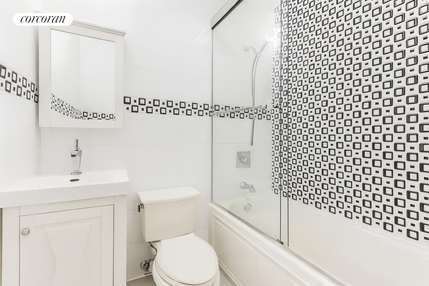 #8 photo, 50 FORT GREENE Place, Fort Greene , NY 11217