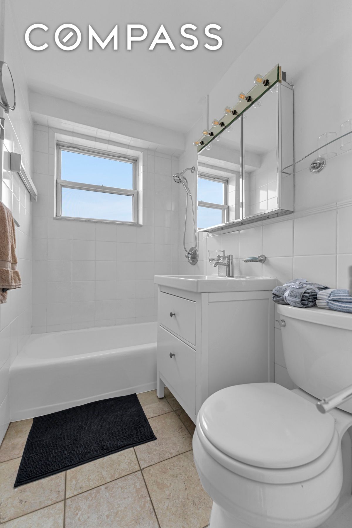 #13 photo, 5800 Arlington Avenue, North Riverdale , NY 10471