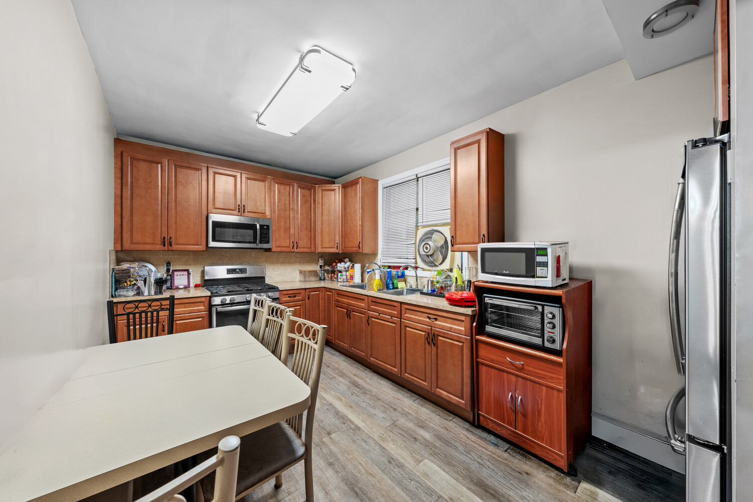 #6 photo, 1074 E 12TH Street, Midwood , NY 11230