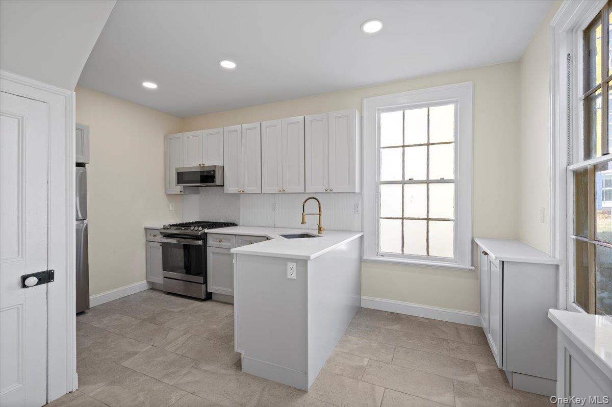 #16 photo, 12 1st Avenue, Nyack , NY 10960