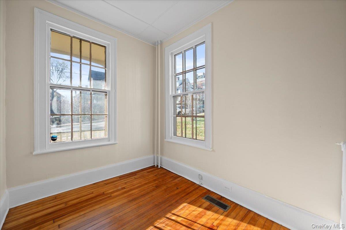 #18 photo, 12 1st Avenue, Nyack , NY 10960