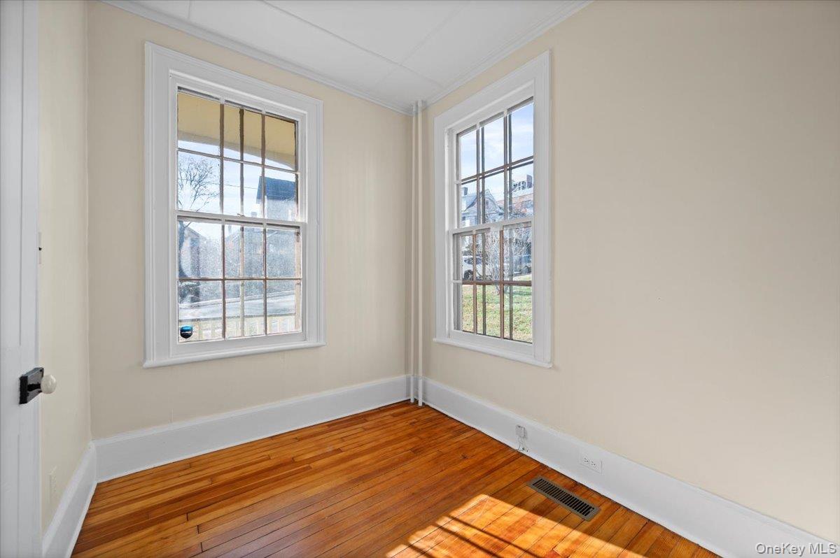 #19 photo, 12 1st Avenue, Nyack , NY 10960