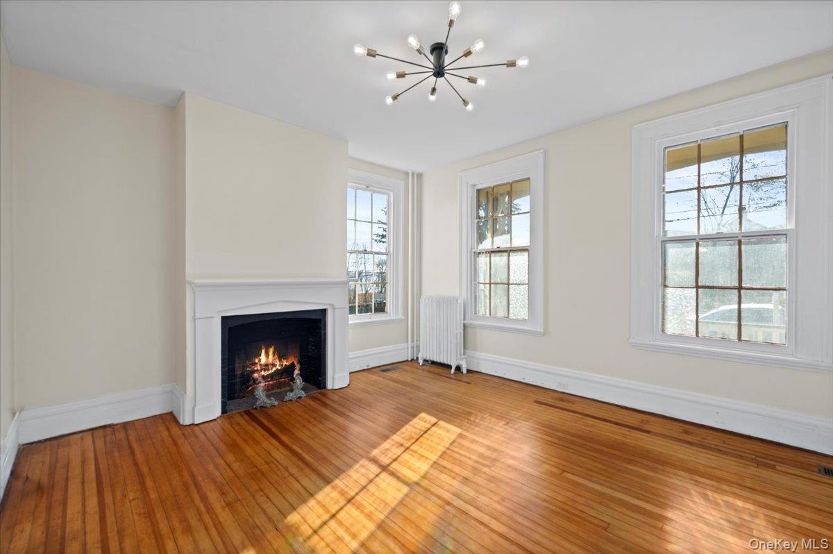 #8 photo, 12 1st Avenue, Nyack , NY 10960