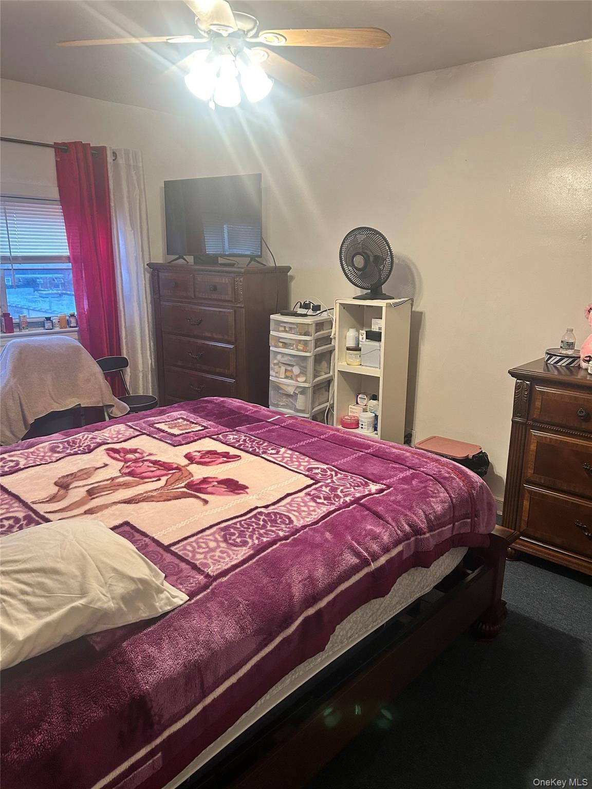 #4 photo, 1024 E 214th Street, Bronx , NY 10469