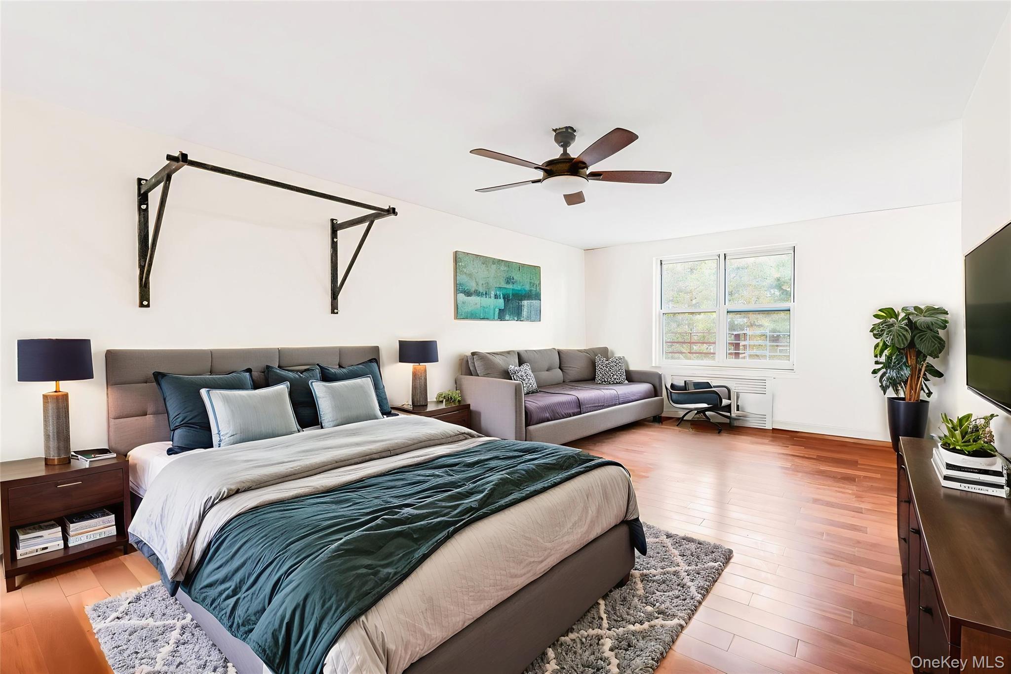 #10 photo, 1300 Midland Avenue, Yonkers , NY 10704