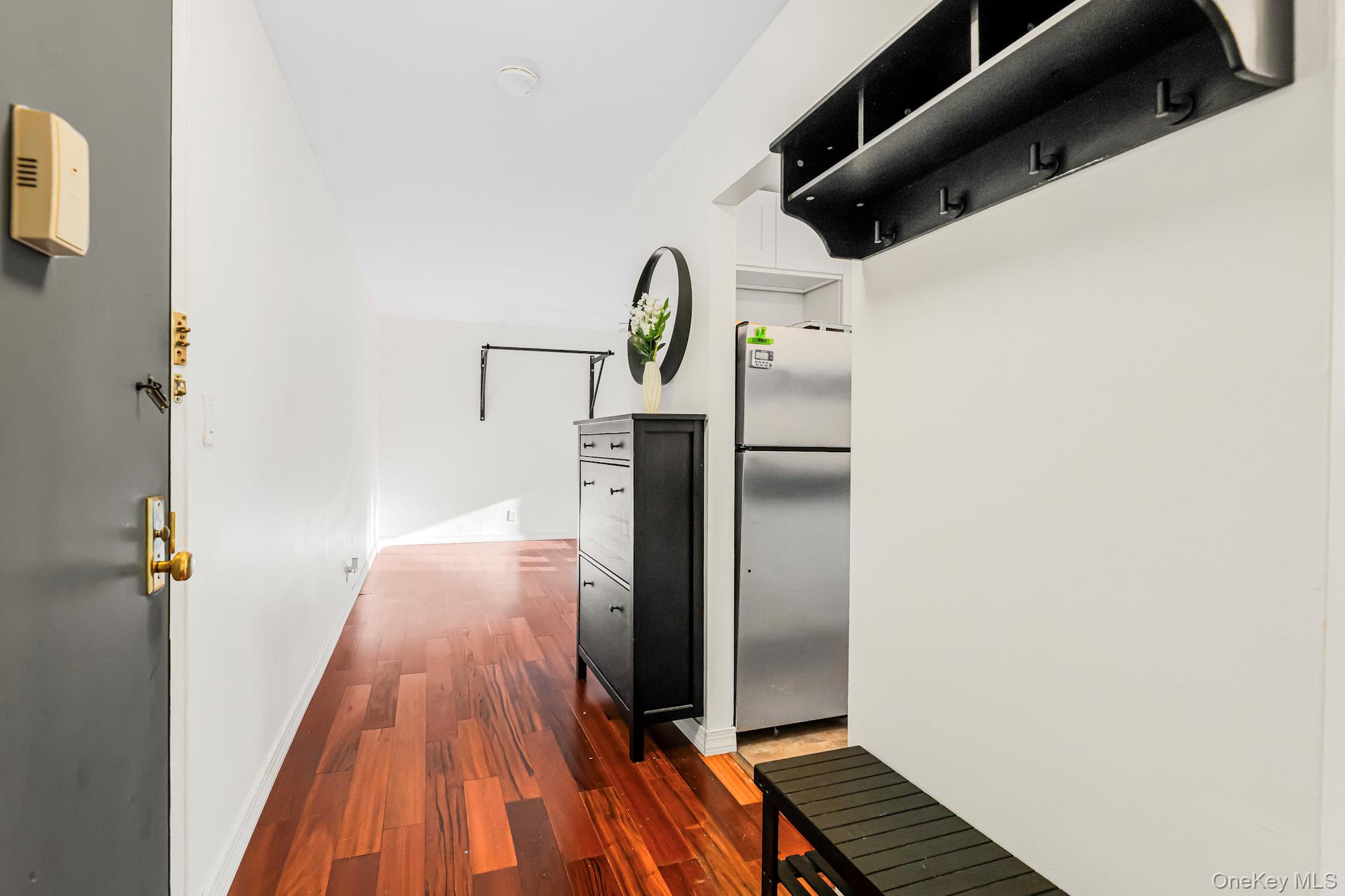 #5 photo, 1300 Midland Avenue, Yonkers , NY 10704