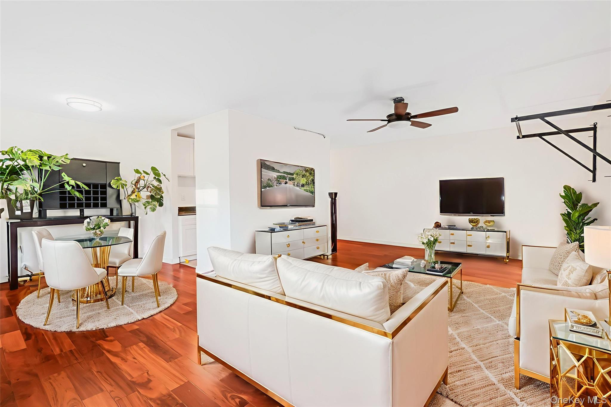 #8 photo, 1300 Midland Avenue, Yonkers , NY 10704