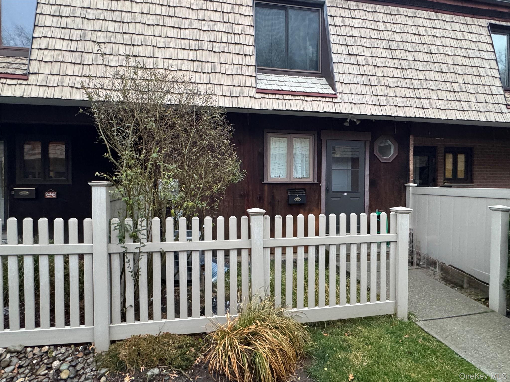 #1 photo, 10 Heritage Drive, New City , NY 10956