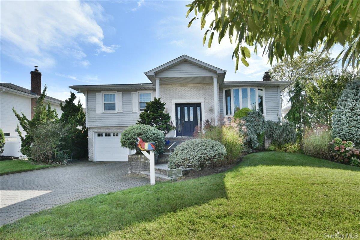 #2 photo, 3106 Clubhouse Road, Нассау ‖ Merrick , NY 11566