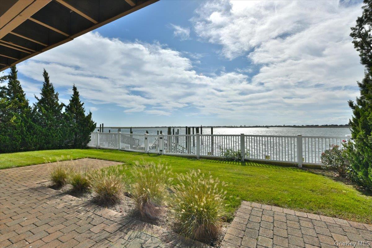 #20 photo, 3106 Clubhouse Road, Нассау ‖ Merrick , NY 11566