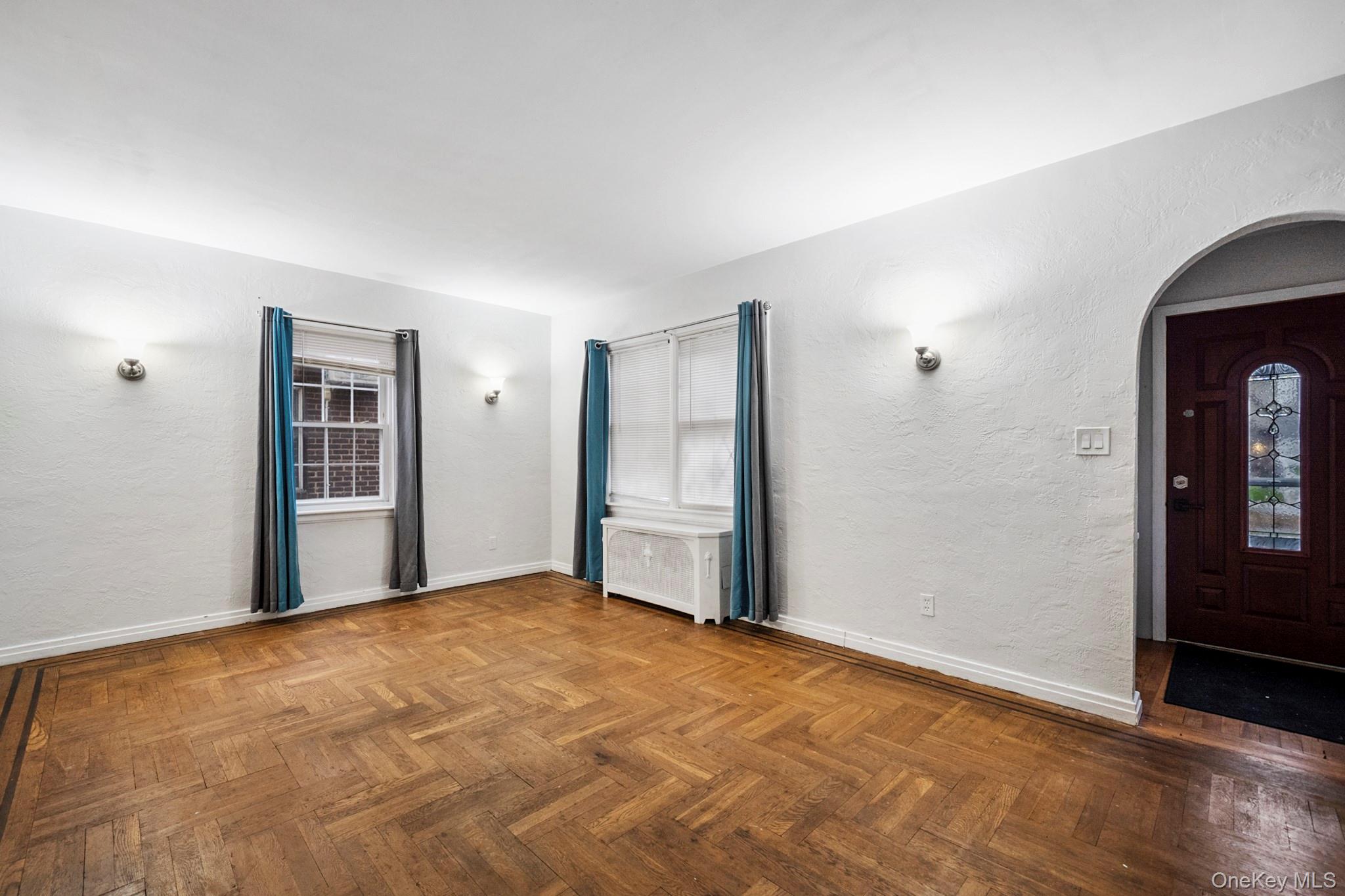 #3 photo, 86-33 253rd Street, 뉴욕퀸즈 Bellerose , NY 11426