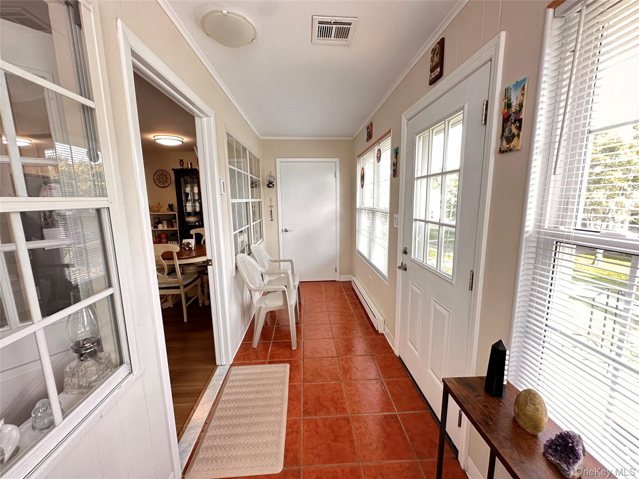 #4 photo, 276 Berwick Court, 롱 아일랜드 Ridge , NY 11961