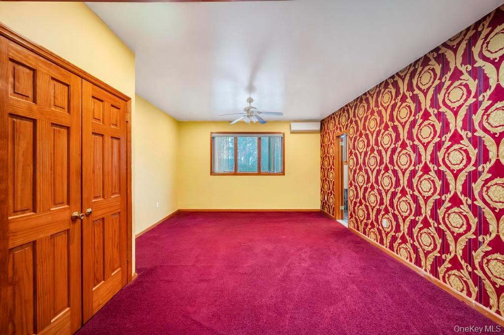 #18 photo, 64 Fox Place, नासाउ काउंटी Hicksville , NY 11801