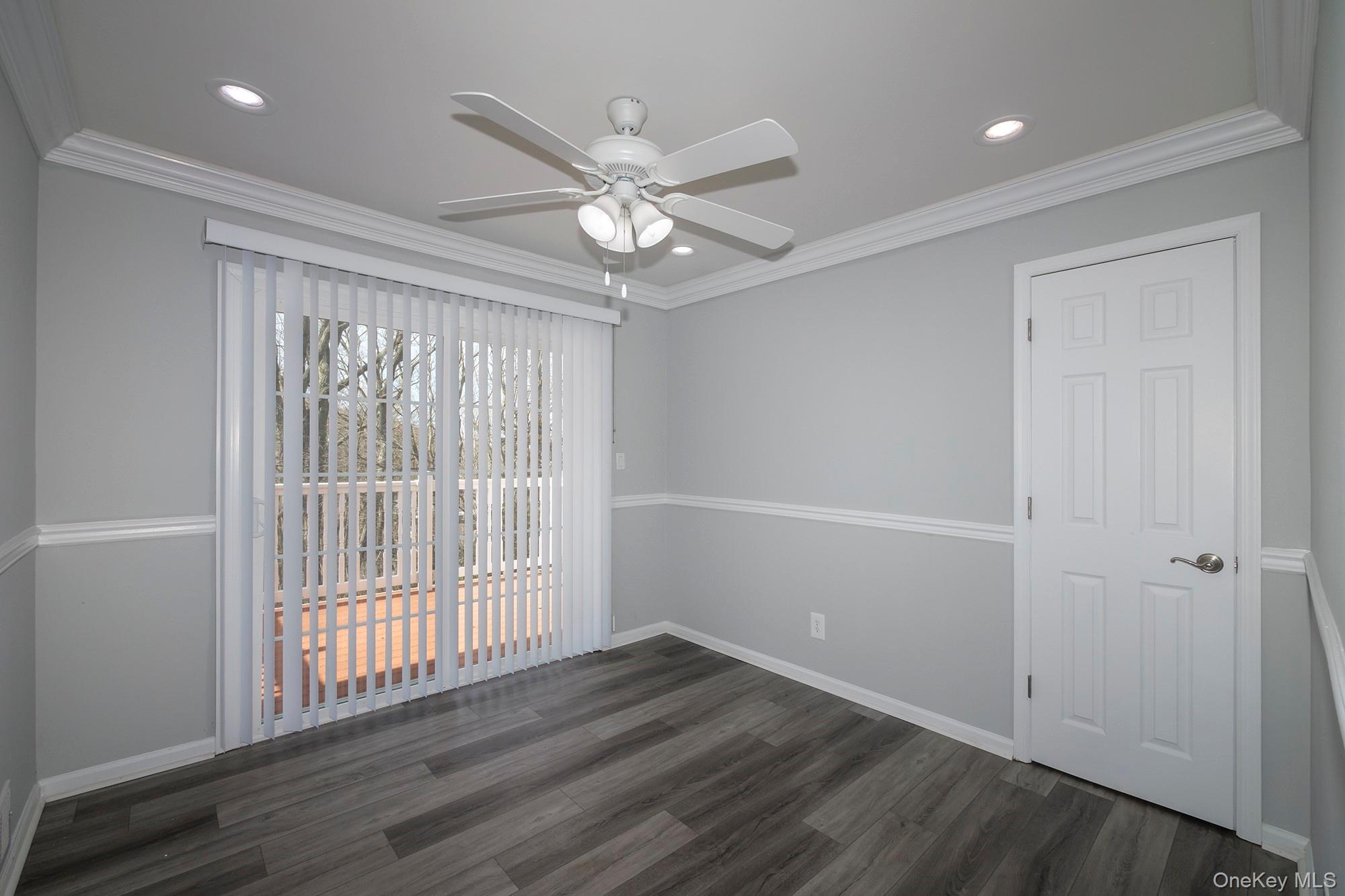 #6 photo, 6-3A Presidents Drive, Port Jefferson , NY 11777