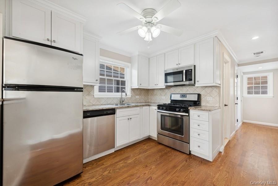 #5 photo, 76 Vermont, Long Beach , NY 11561