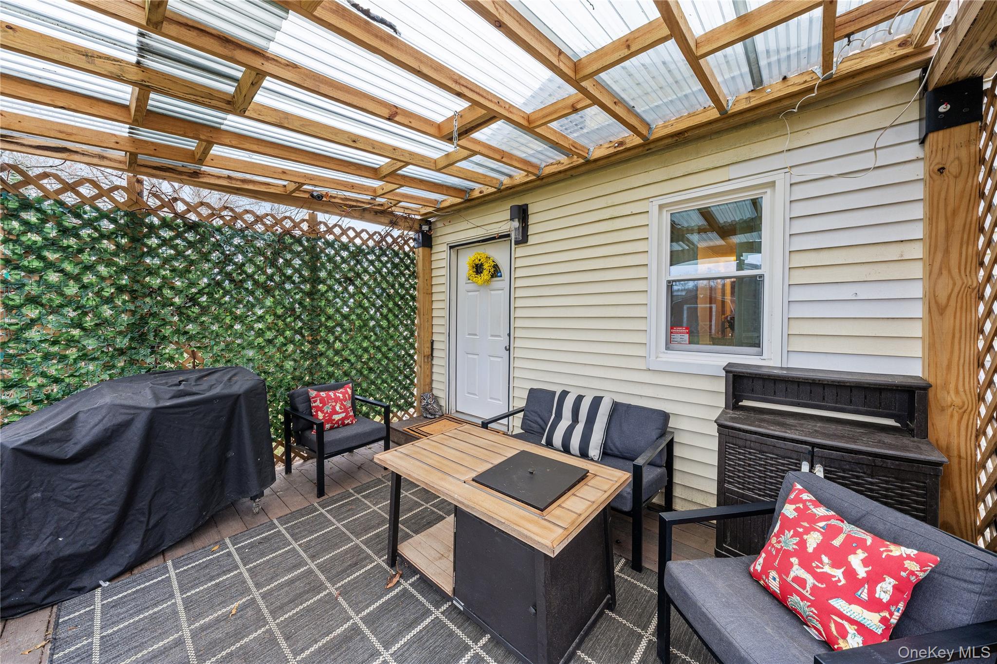 #15 photo, 155 Patchogue Avenue, 롱 아일랜드 Mastic , NY 11950