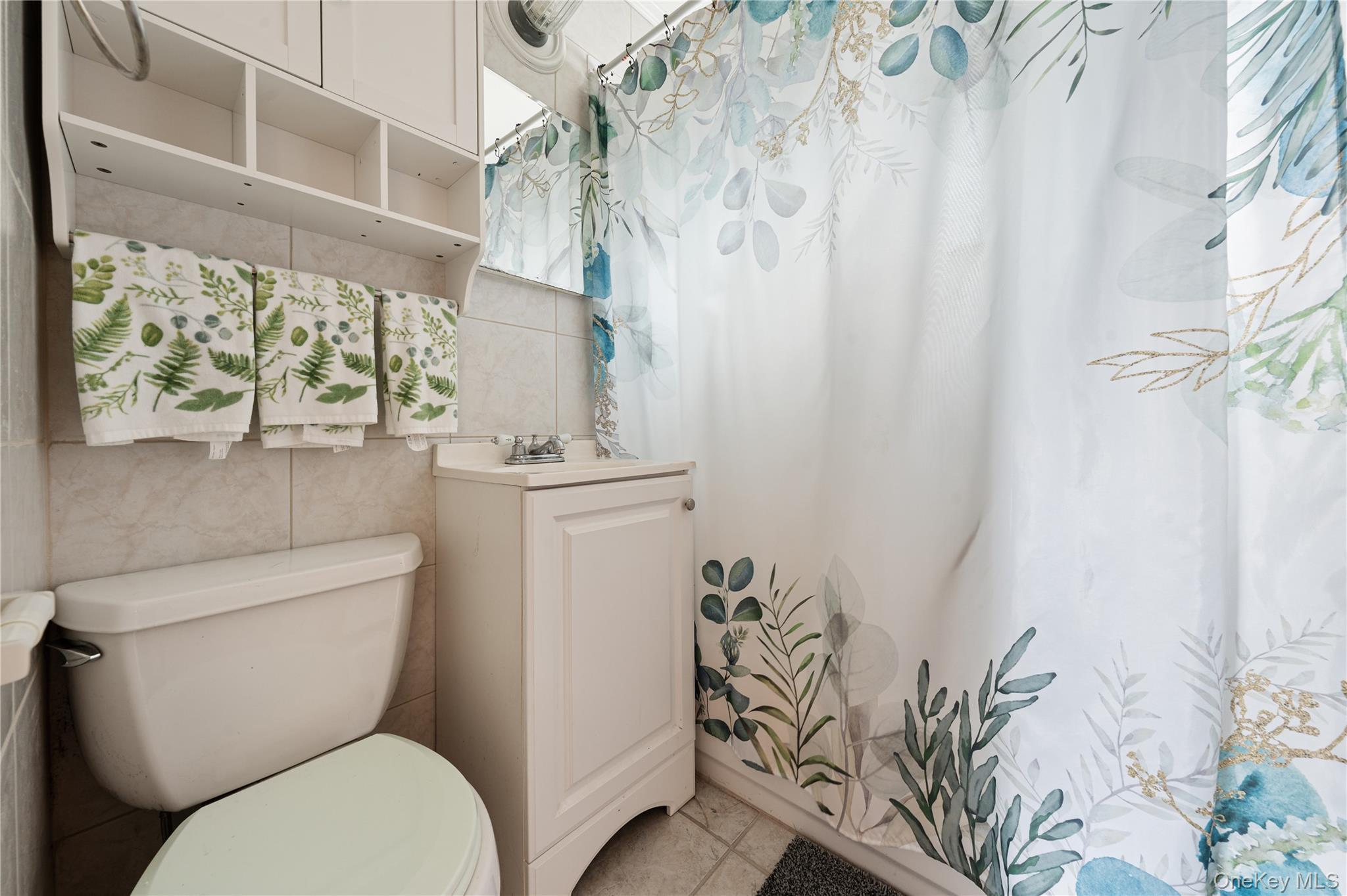 #8 photo, 155 Patchogue Avenue, 롱 아일랜드 Mastic , NY 11950