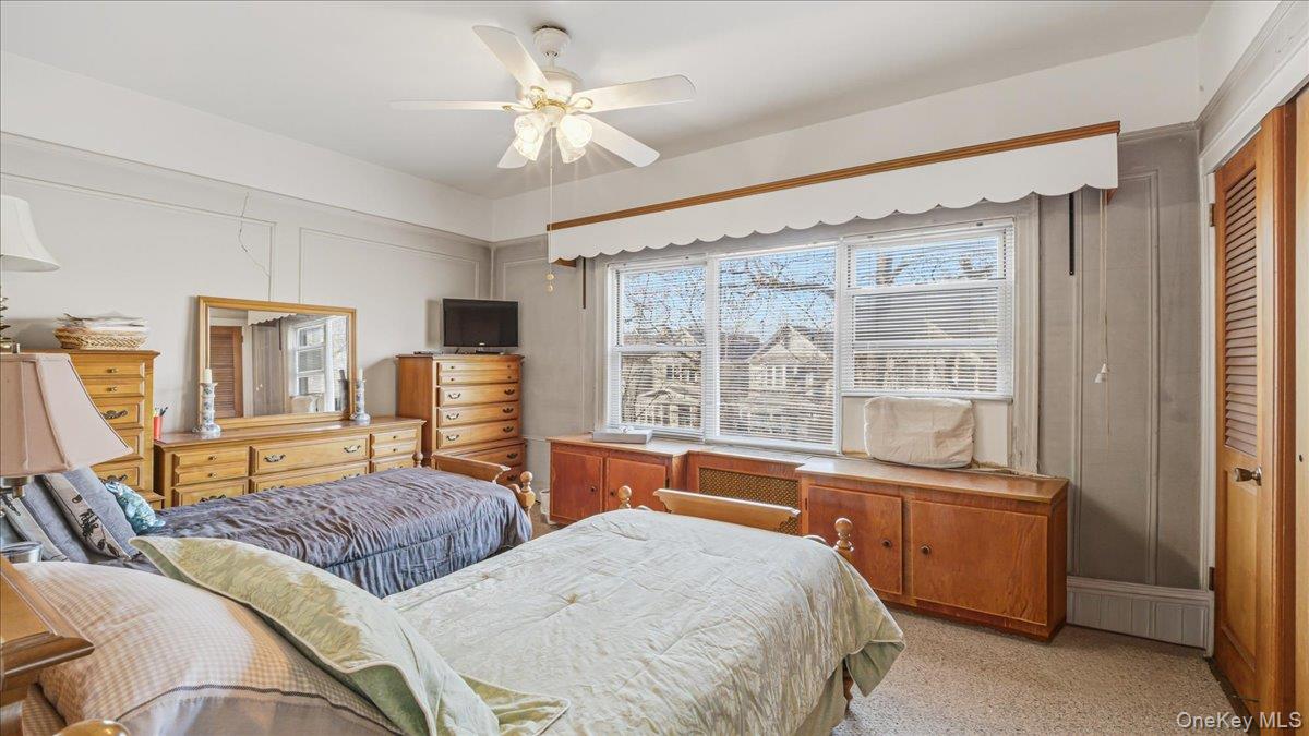 #16 photo, 52-61 66th Street, Maspeth , NY 11378