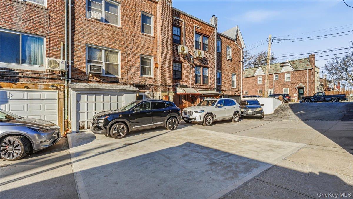 #20 photo, 52-61 66th Street, Maspeth , NY 11378