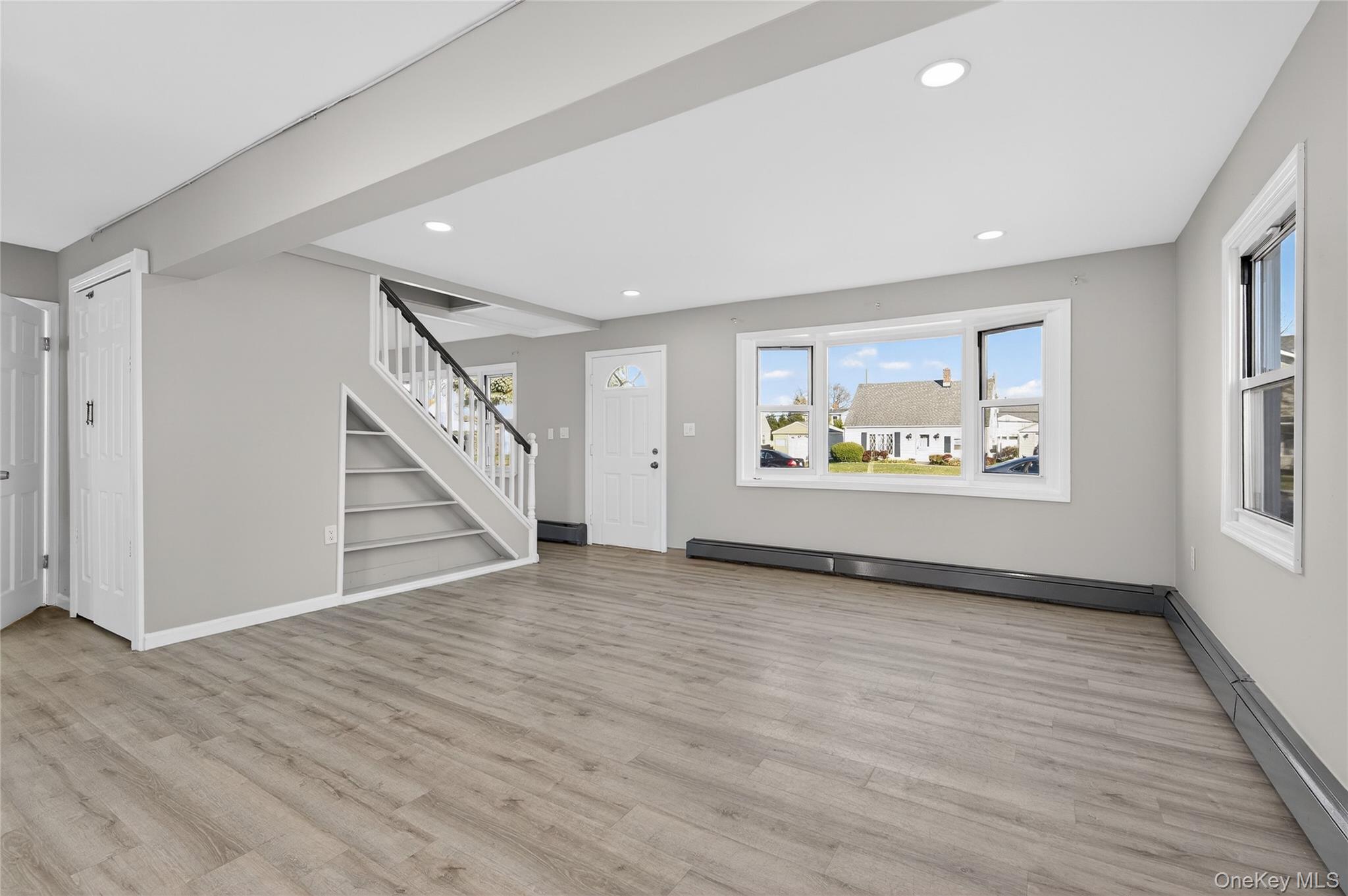 #2 photo, 28 Candle Lane, 长岛 Levittown , NY 11756