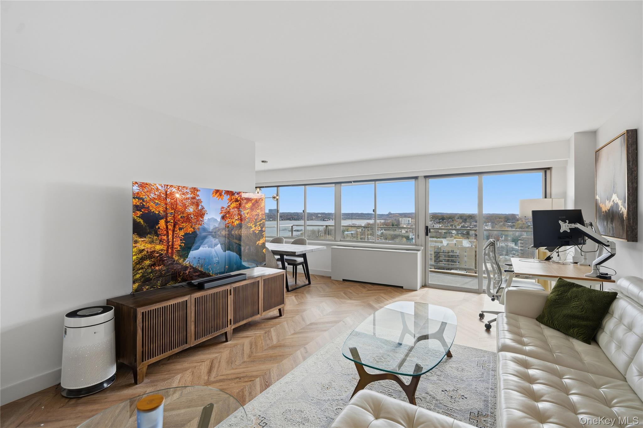 #10 photo, 18-15 215th Street, 皇后区 Bayside , NY 11360