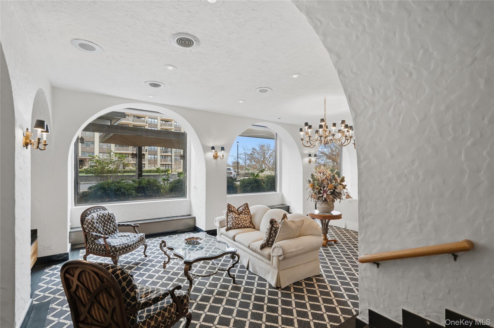 #6 photo, 18-15 215th Street, 皇后区 Bayside , NY 11360