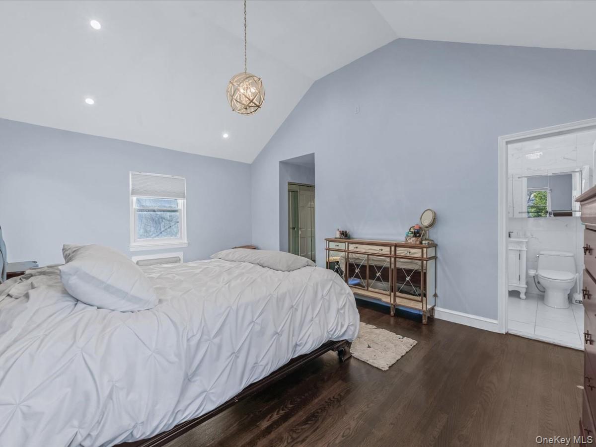 #13 photo, 16 Wooleys Lane, नासाउ काउंटी Great Neck , NY 11023