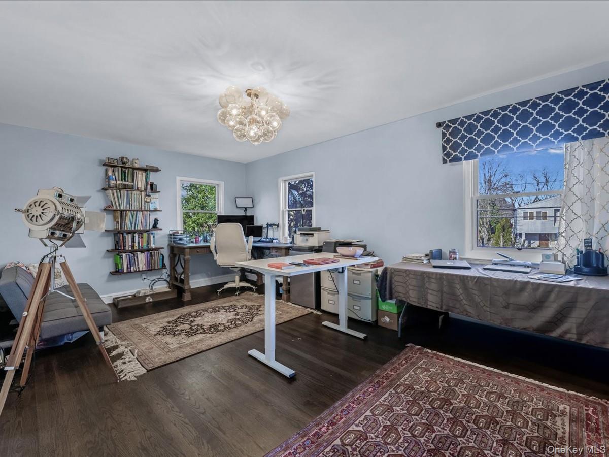 #17 photo, 16 Wooleys Lane, नासाउ काउंटी Great Neck , NY 11023