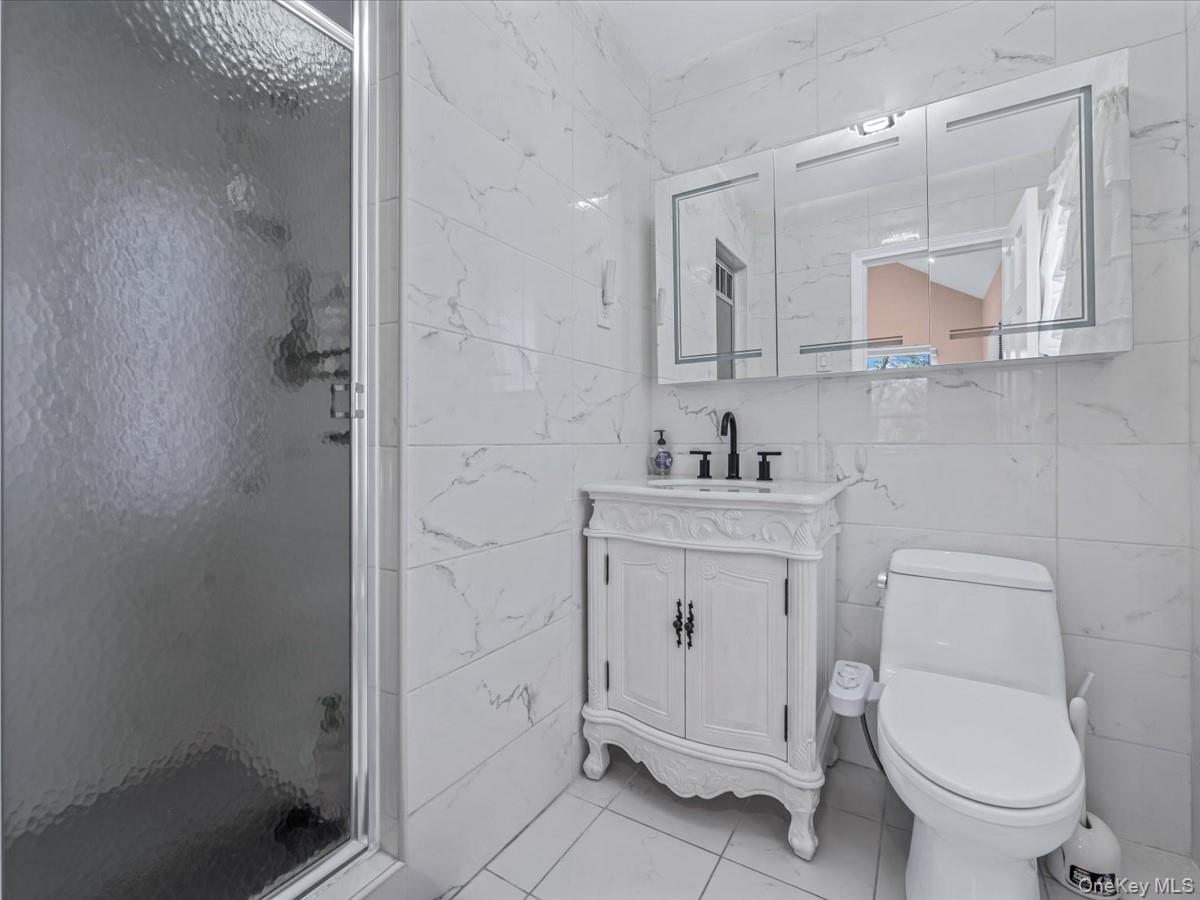 #19 photo, 16 Wooleys Lane, नासाउ काउंटी Great Neck , NY 11023