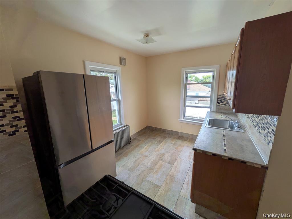 #6 photo, 257-15 148th Avenue, Rosedale , NY 11422