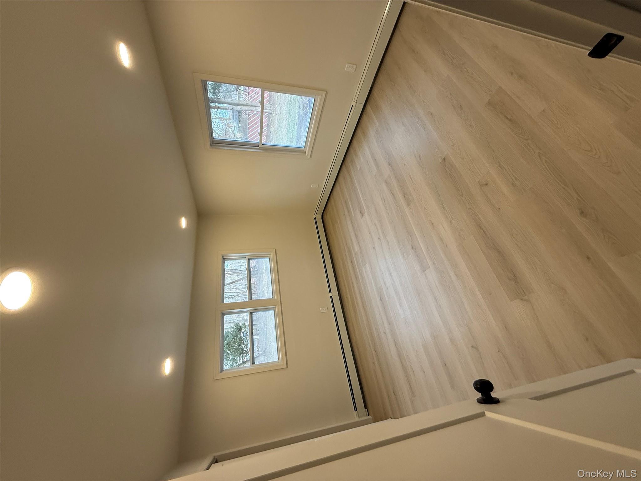 #5 photo, 371 Oceanside Street, Islip Terrace , NY 11752