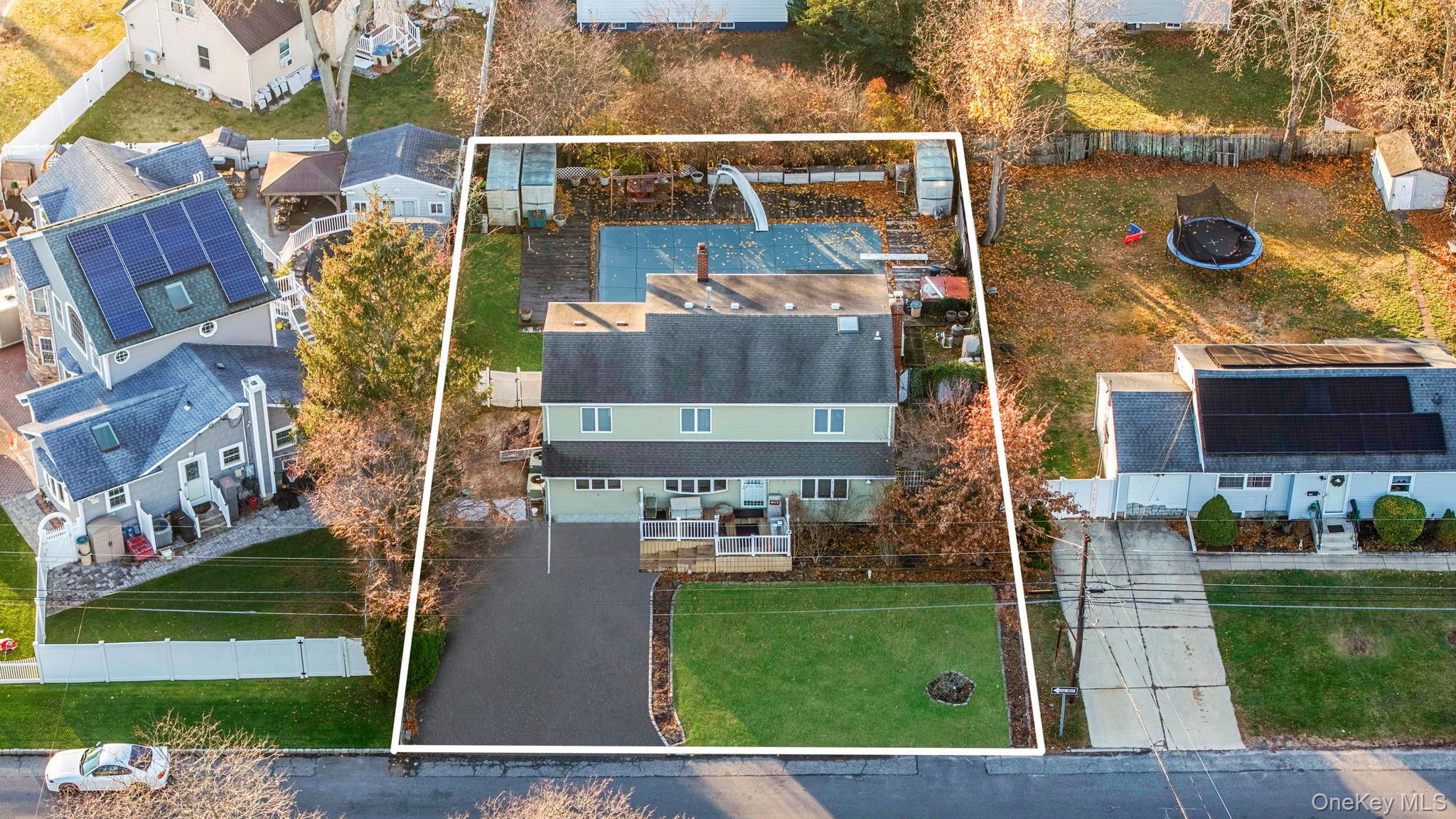 #5 photo, 170 Grand Boulevard, Brentwood , NY 11717