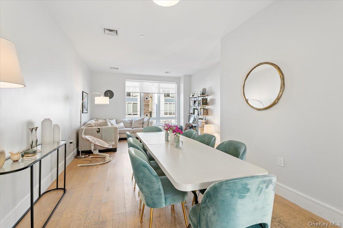 #15 photo, 159 Beach 5th Street, कुईंस Far Rockaway , NY 11691