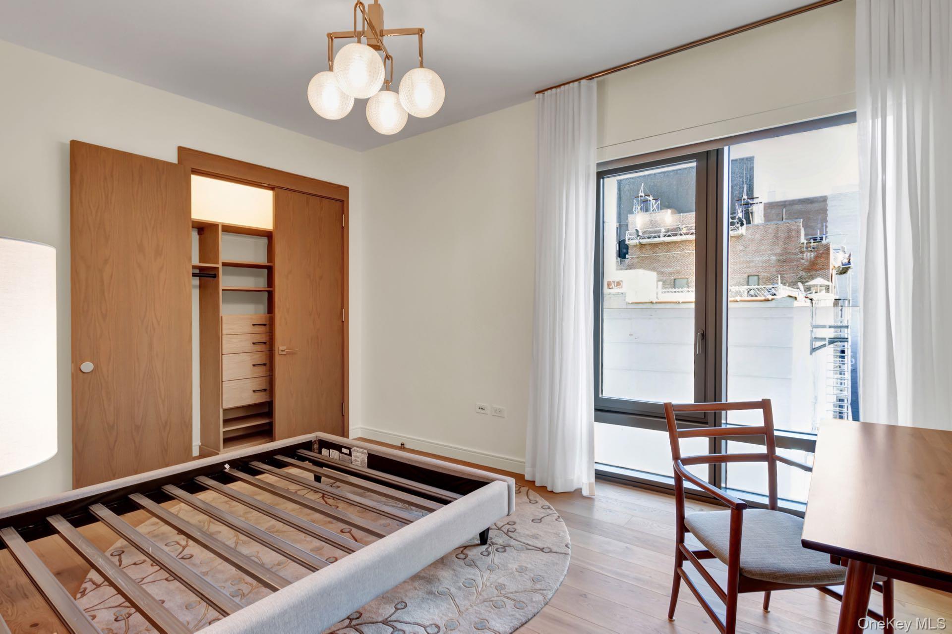 #18 photo, 200 E 21st Street, New York (Manhattan) , NY 10010