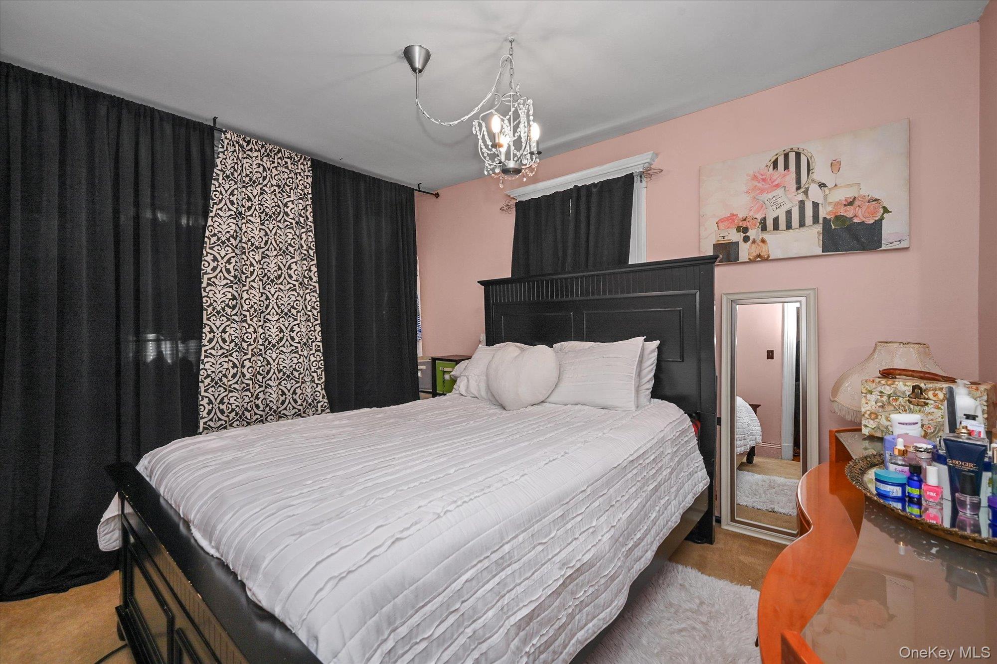 #15 photo, 8817 190th Street, कुईंस Hollis , NY 11423