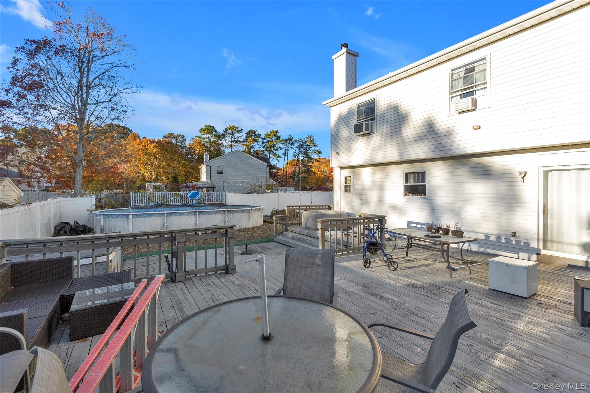 #13 photo, 17 Ostend Circle, Shirley , NY 11967