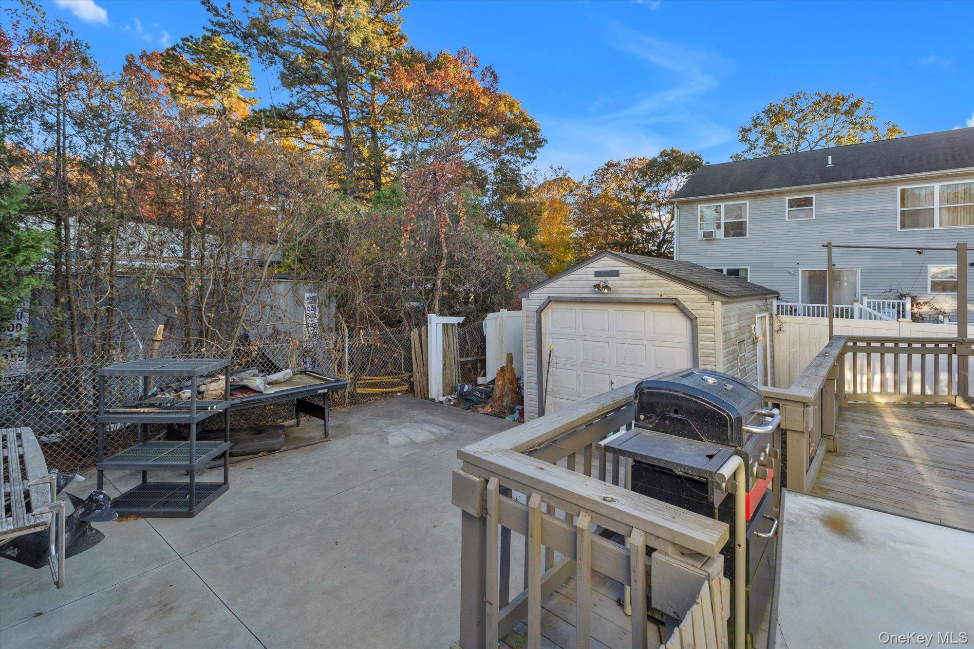 #15 photo, 17 Ostend Circle, Shirley , NY 11967